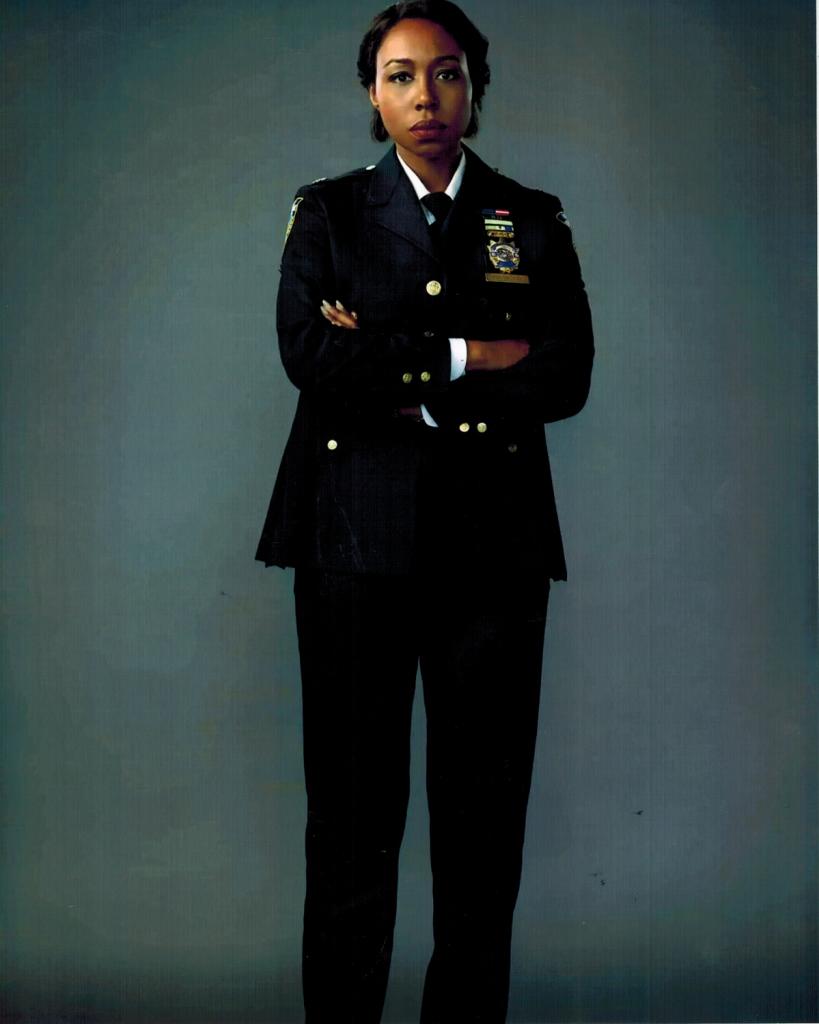 Ms._Amanda_Warren_actress__CBS_East_New_York_tv_show__5.jpg