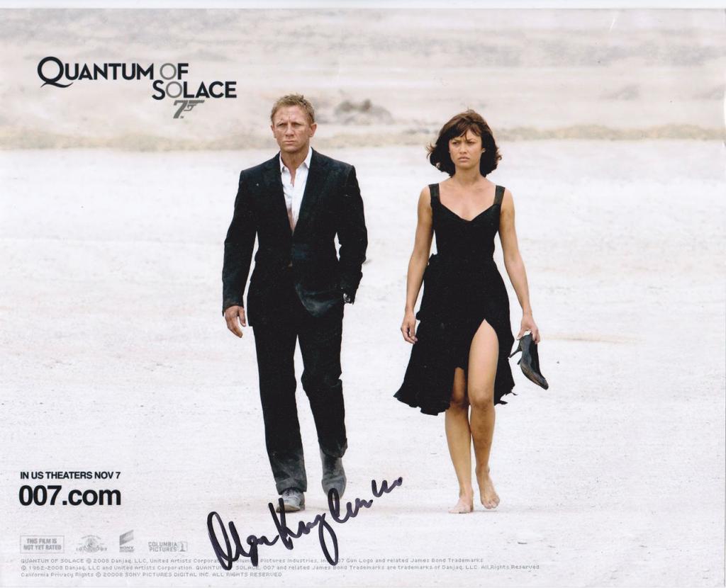 olga_Kurylenko_Autograph.jpg